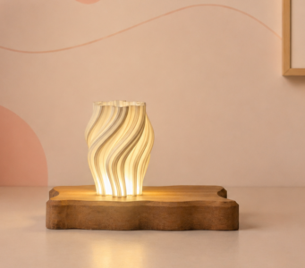 Thumbnail of the Fractal Vase Lamp project